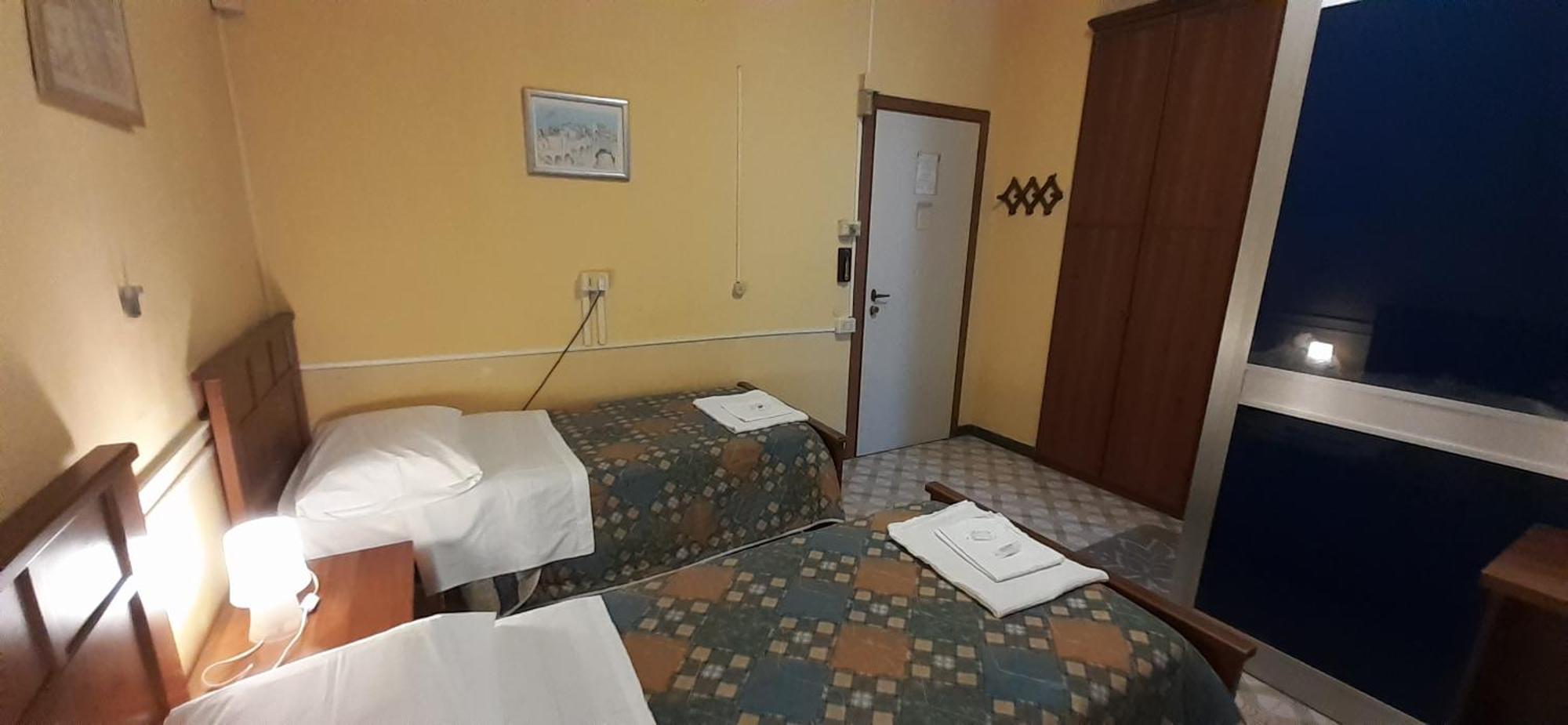 Albergo Da Peppino Poggio Mirteto Exterior foto